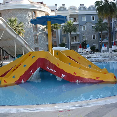 Otel Alenz 3*