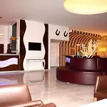 Alenz Hotel 2*