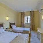 Alenz Hotel 2*