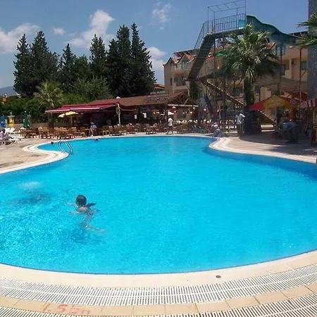 Alenz Hotel